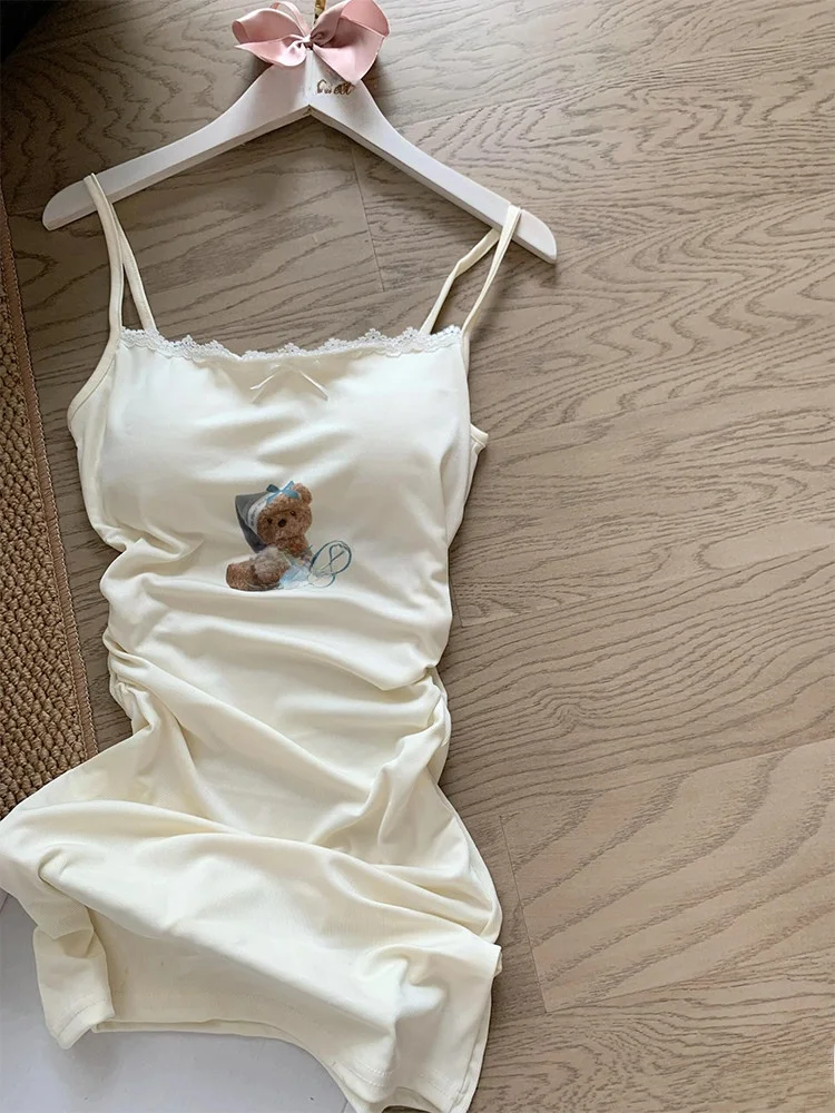 夏のピュアな欲望、レーストリムが施されたホットガール風クマ柄ストラップスリップ、女性用春夏スタイルドレス、ホームウェア、ナイトガウン、アウトドアウェア 1
