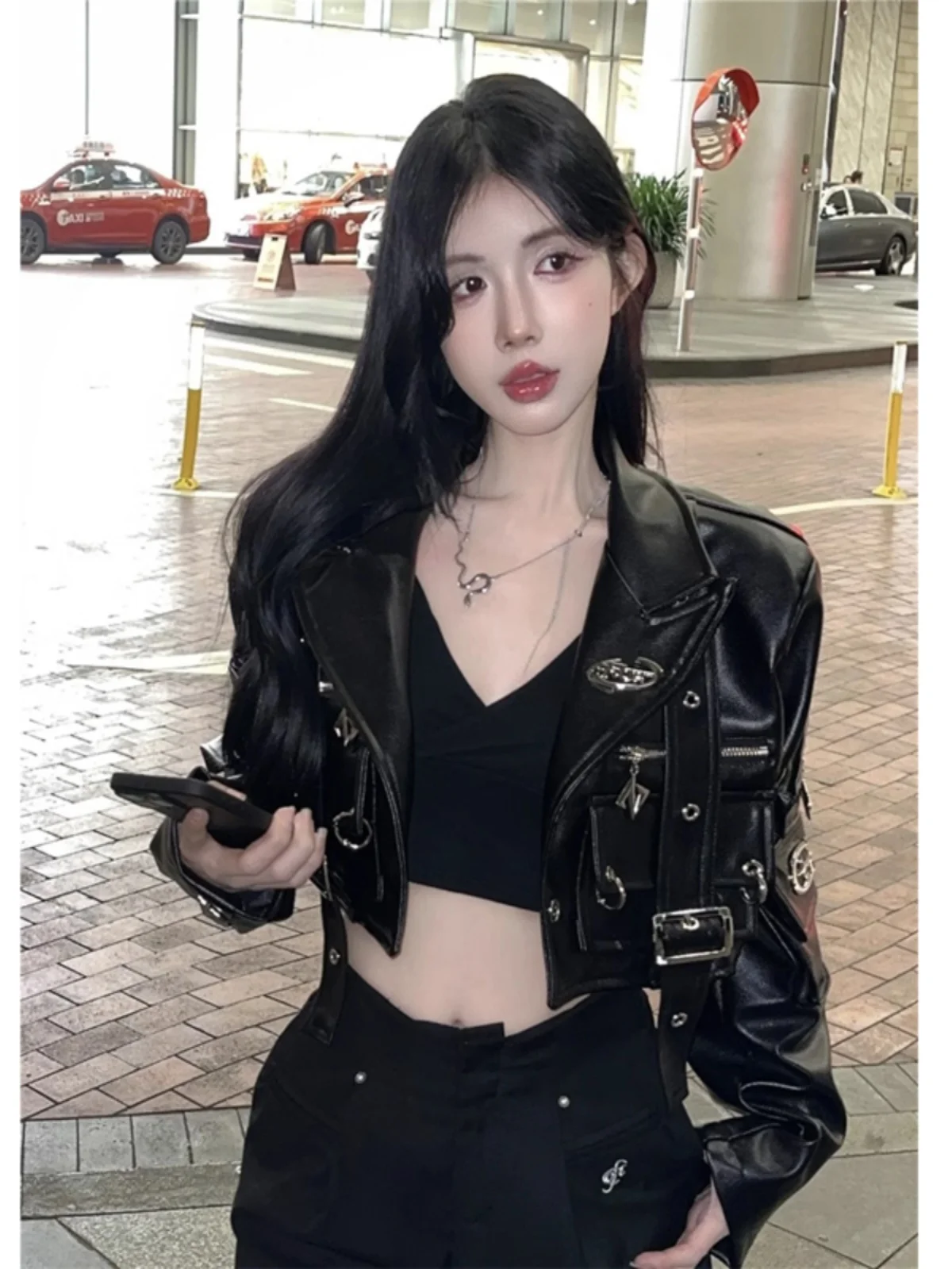 Heavyweight Zipper Design PU Leather Jaet Women's Early Spring New Sle Bla ort Motorcycle Clothes Trendy Fem Coat