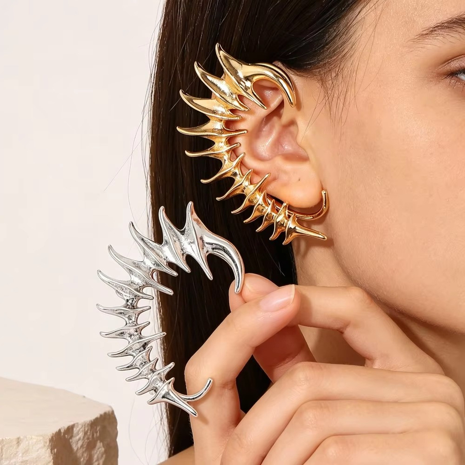 Mechanical Thorn Spine Skeleton Ear Clips, Niche Irregular Metal Non Pierced Earrings Punk Ear Hooks for Men Women