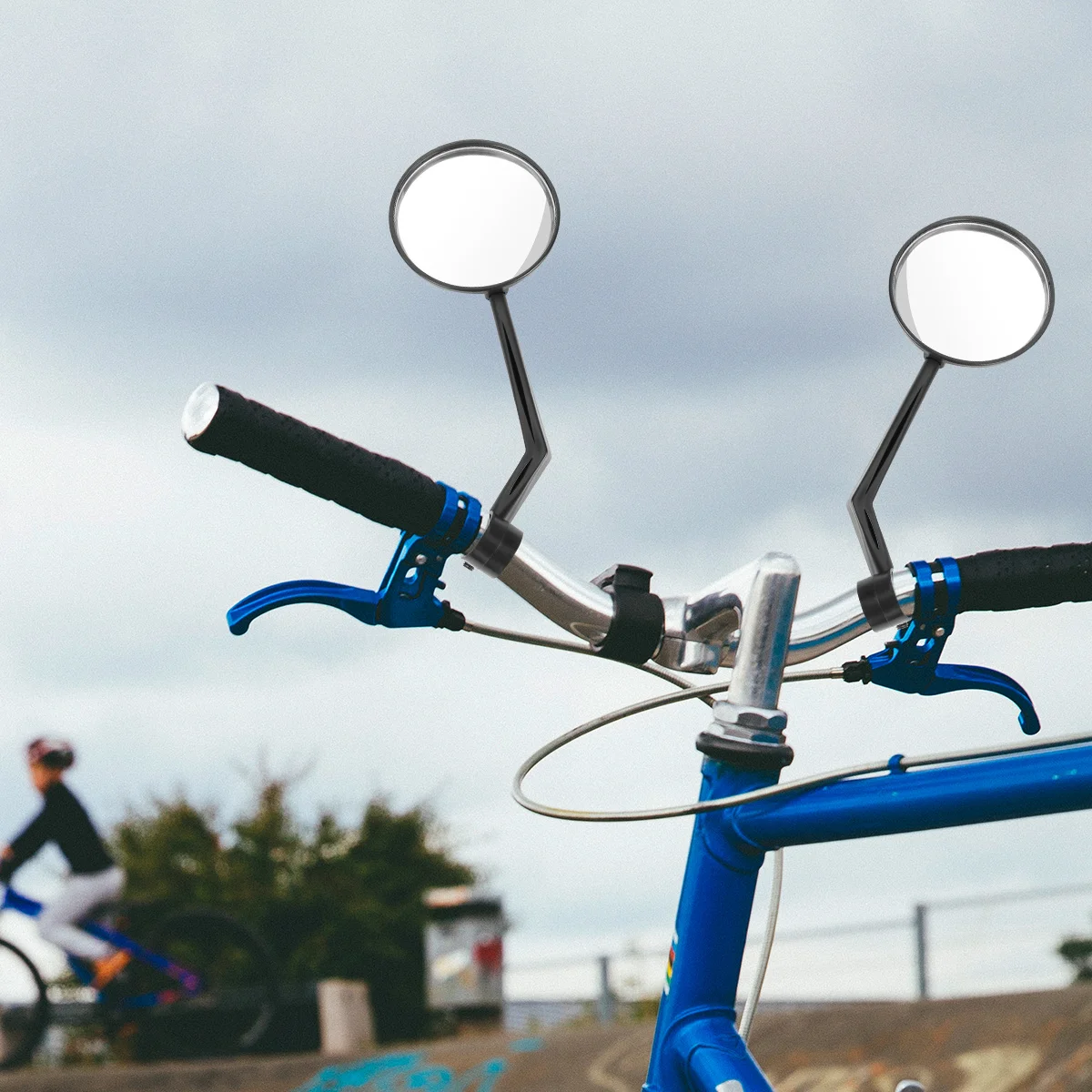 

2Pcs Safety Rear View Mirrors Scratch Resistant Adjustable Bike Rearview Mirrors 360 Degrees Rotating Reflector for 22mm