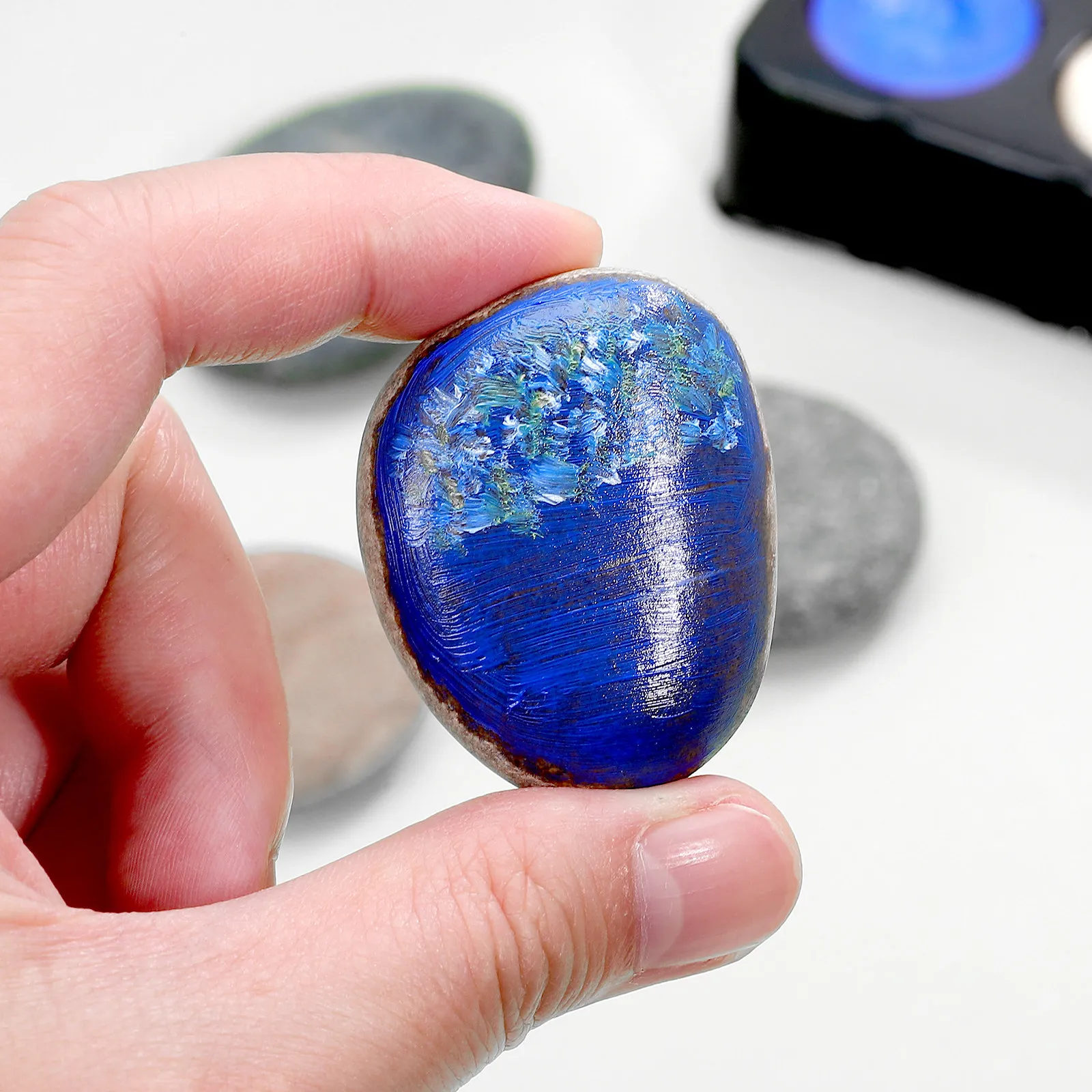 8Pcs Smooth Natural Painting Rocks for DIY Art Crafts Hand-Selected Flat Non-Porous Stones Ready to Paint Garden Pathway Balcony