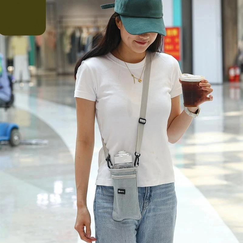 1 Buah Tas Ransel Jaring Pelindung Botol Minum Eksterior Model Gantung Miring, Kantong Sarung Botol Minuman, Tas Jinjing Minuman