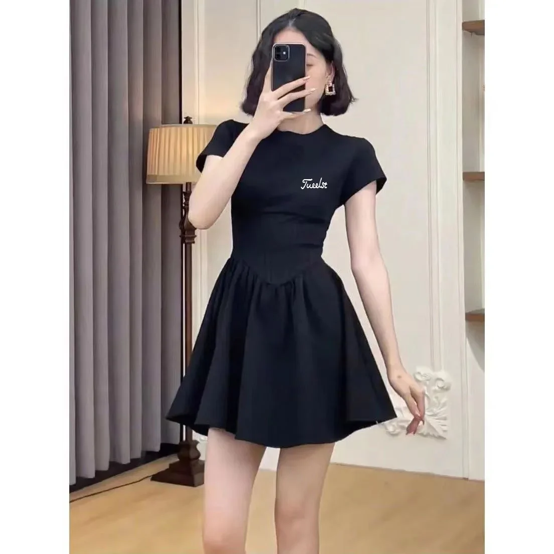 

2024 Women's casual wear brand Women's Sportswear High Street Spice Girls dress Slim-fit women's skirt Golf sportswear