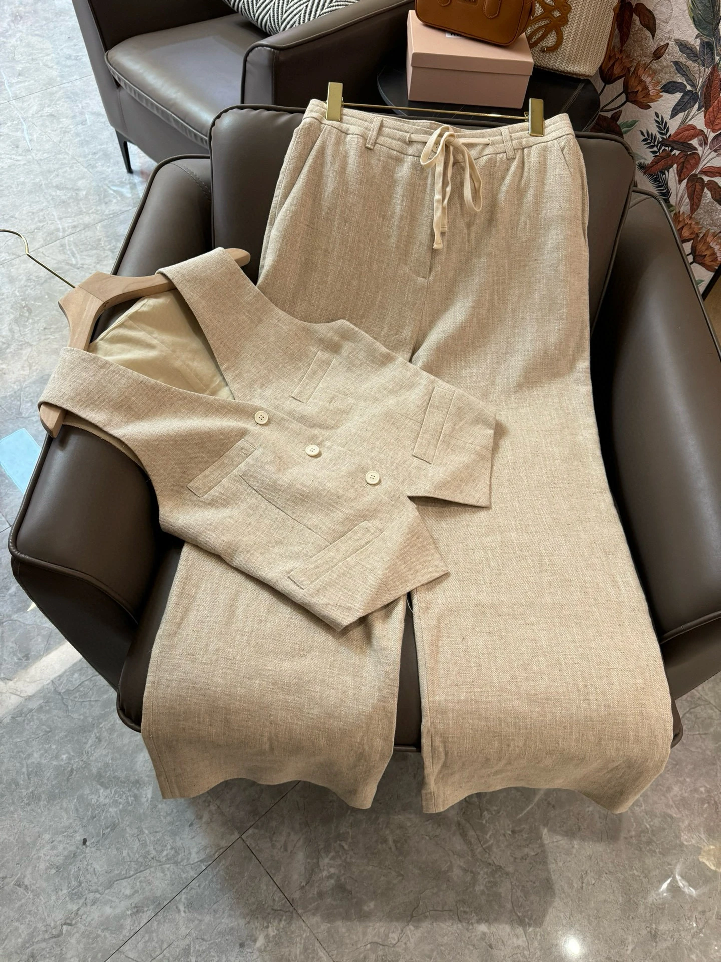 

24 New B//C Vintage Women's Suit 100% Linen Vest + Wide Leg Pants Two Piece Suit Set