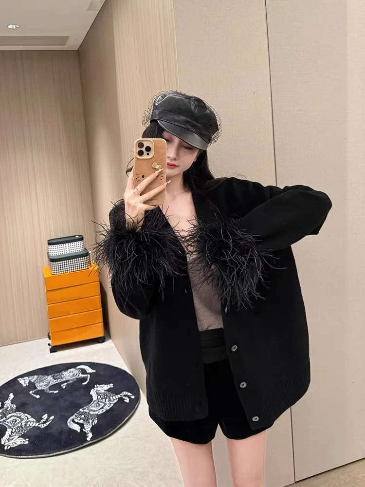 

Patchwork Feathers Knitted Cardigan Women Fashion V Neck Long Sleeve Single Breasted Warm Sweater Autumn Winter Outerwear C77