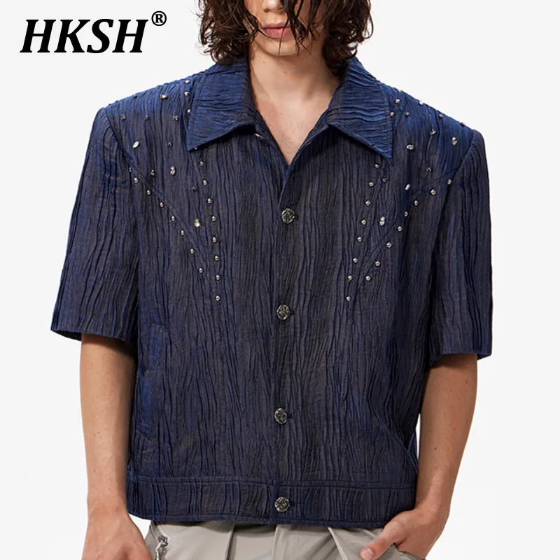 

HKSH Summer New Men Tide Korea Chic Streetwear Pleated Texture Short Sleeve Jacket Fashion Silhouette Shoulder Pad Coats HK5449