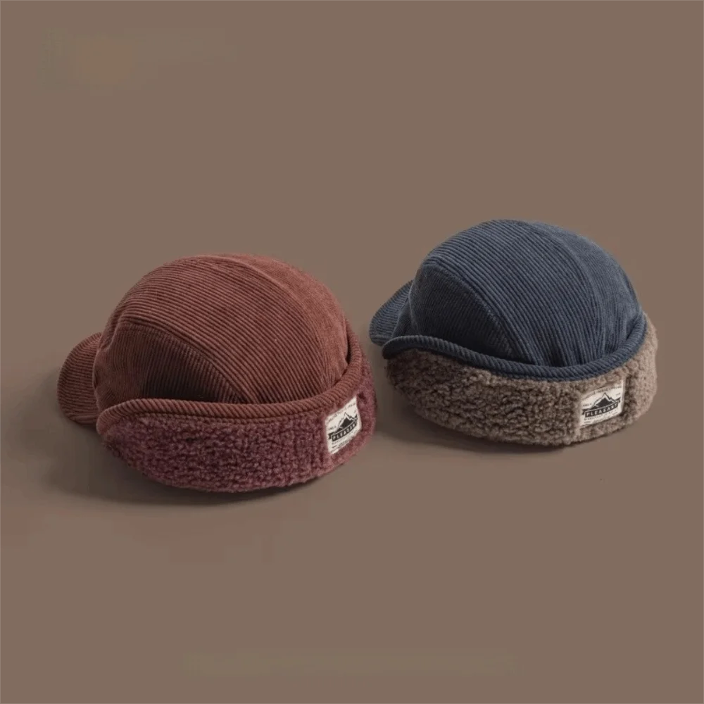 

Versatile Retro Bomber Hats Fleece-Lined Warm Ear Protection Caps Earflap Windproof Velvet Caps Autumn Winter Men Women Wear
