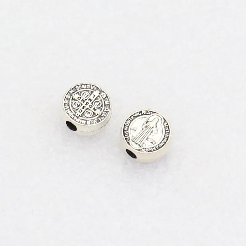 50 Teile/los Katholischen Christian Jesus Perforierte CSPB ERSCHEINT St. Benedict 0,9 cm Runde Perlen Religiöse DIY Rosenkranz Halskette Teil Zubehör – Detail 5