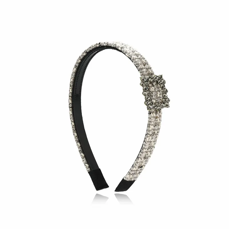 

Female Korean style Headband hair woman new in hair accessories rhinestone anti slip edge headbands for girls bands going out