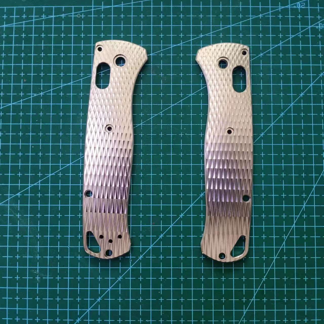 1 Pair Custom MadeTitanium Alloy Handle Scales for Benchmade Bugout 535 Knives