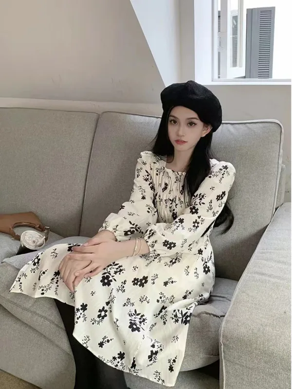 Fashionable and versatile long sleeved floral dress 2024 autumn/winter new style with coat sweet French floral tea dress EC40