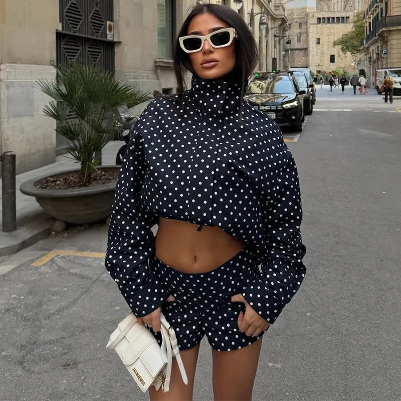 European and American fashion casual short polka dot printing stand-up collar long-sleeved sweet and cool tooling jacket