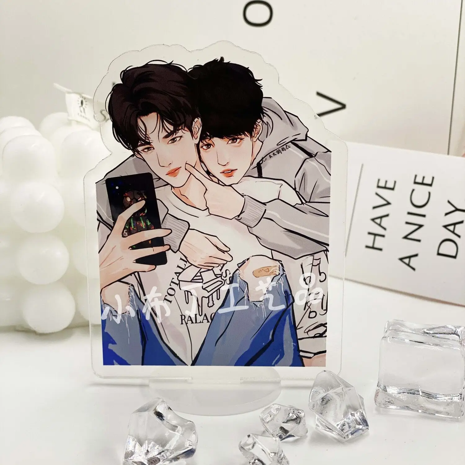 

Дуэт адаптации комиксов "Wang Yibo Xiao Zhan" периферийные подставки, украшения стола и подарки на день рождения для друзей в классе