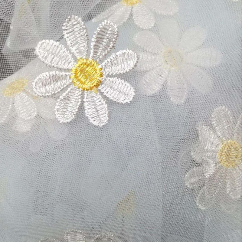 150cm Daisy Flower haftowana tkanina z siateczki francuskie koronki tkaniny siateczka DIY kurtyna dziecięca odzież dziecięca suknia ślubna tiulowa