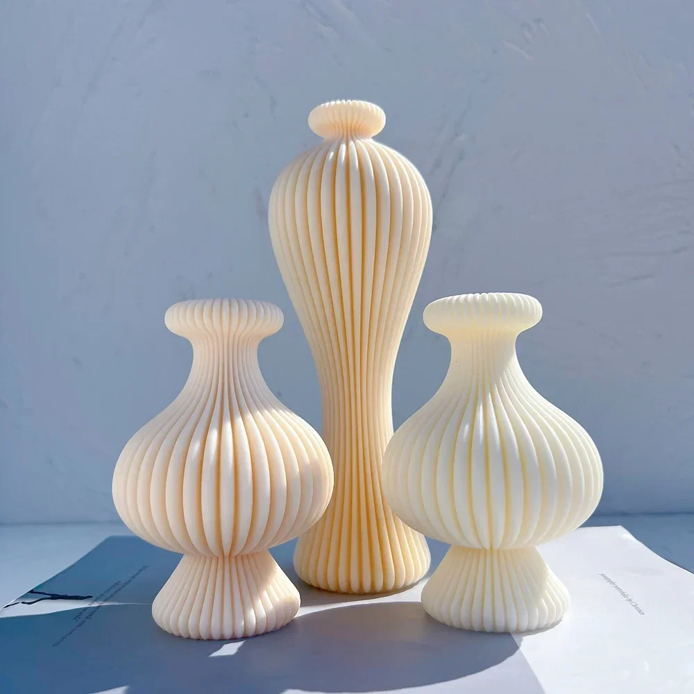 

Ribbed Vase Candle Mold Geometric Abstract Decorative Striped Soy Wax Mold Aesthetic Silicone Mould