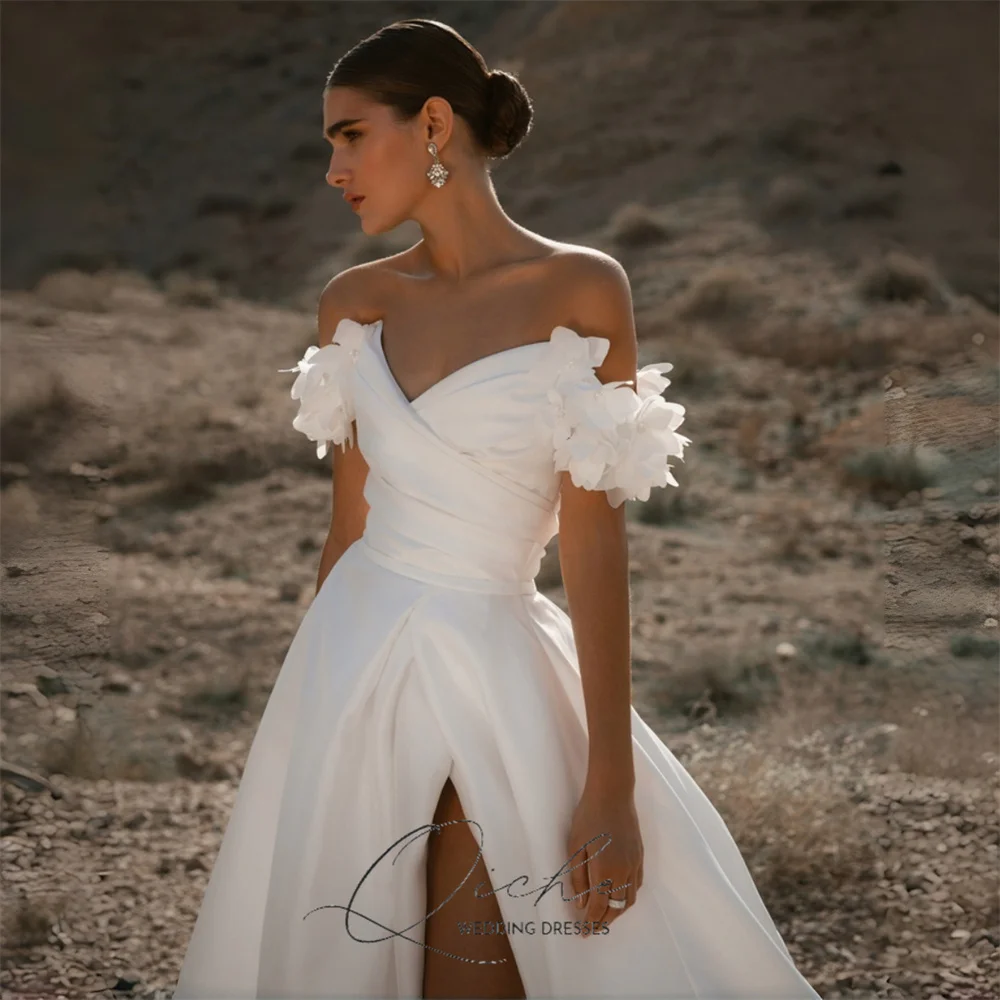 QICHE Moderne Satijn A-lijn Trouwjurken Vrouwen Bloemen Uit De Schouder Hoge Zijsplit Open Rug Vestidos De Noiva Aangepast