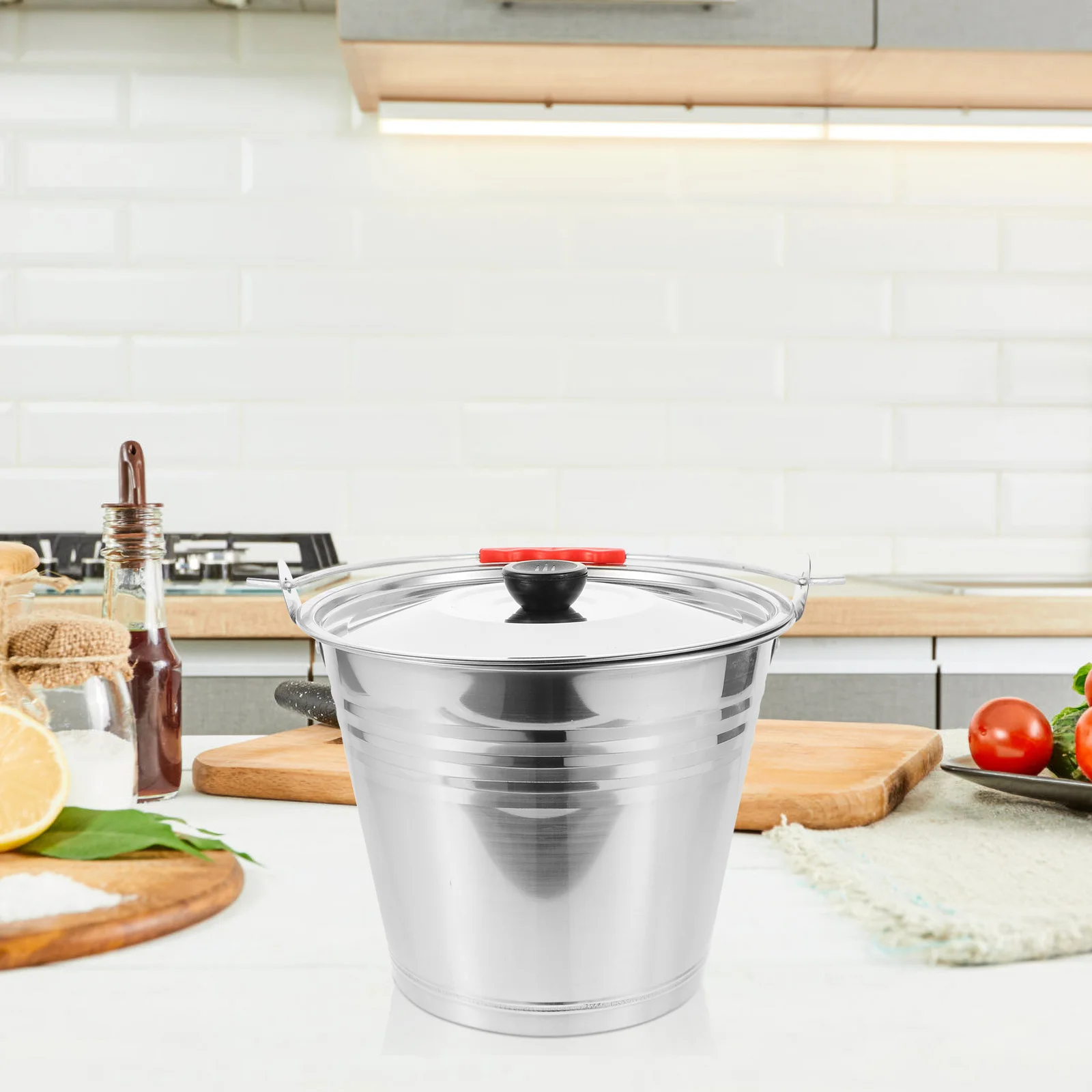 

1Pcs Stainless Steel Water Bucket Thickened Large Capacity Household Multi-Purpose Bucket Stable Handle for Pasture Milk Storage