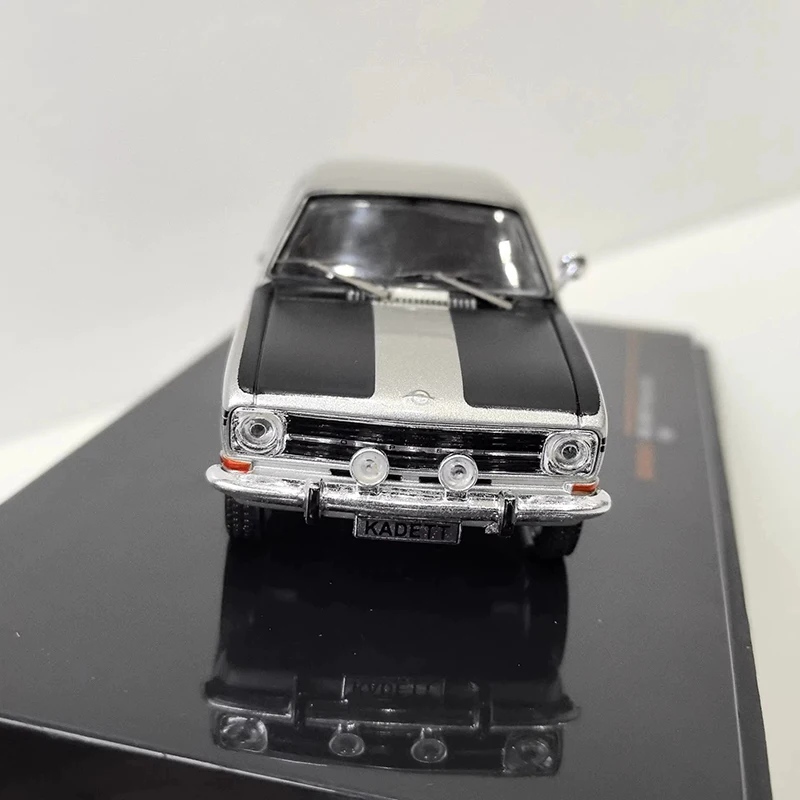 

IXO масштаб 1/43, OPEL KADETT B 1967, имитация сплава, модель автомобиля, статическая коллекция, украшенные праздничные подарки, игрушки, сувенирный подарок