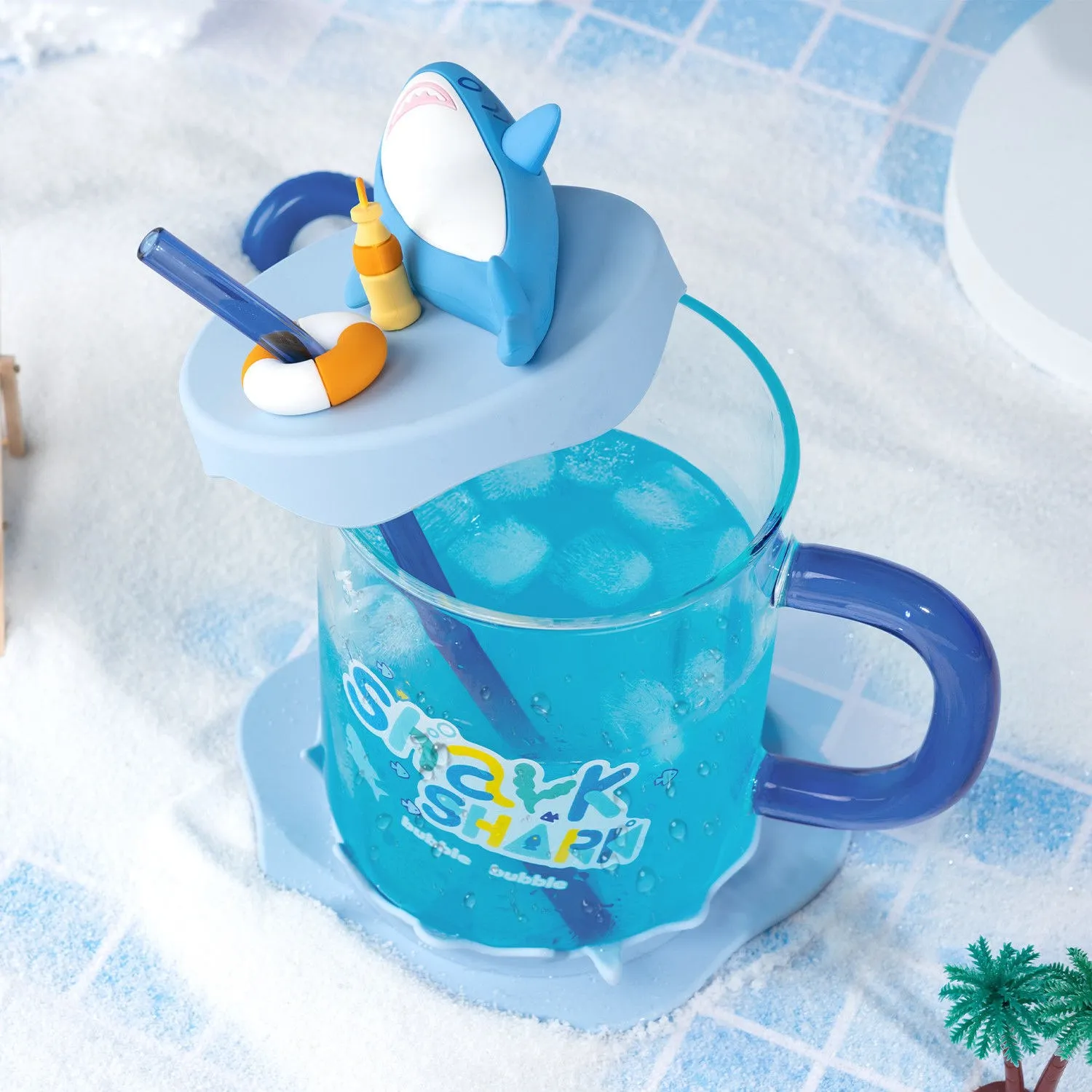 Geekshare ถ้วยใส่เครื่องดื่มลายฉลามขนาดใหญ่, ถ้วยใส่เครื่องดื่มวงกลมโปร่งใสน่ารักสำหรับฤดูร้อนใส่เป็นของขวัญขนาด800มล. สำหรับเพื่อน