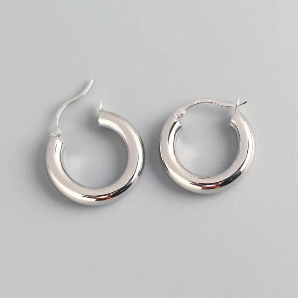 

C Shaped Temperament Plain S925 Sterling Silver Platinum Hoop Earrings