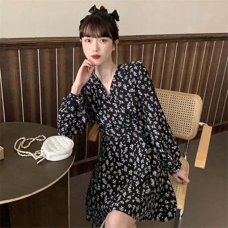 Dress Women Spring Autumn Vintage Floral Print V-Neck Dresses Women Long Sleeve Mini Dress Korean Fashion Vestido De Mujer