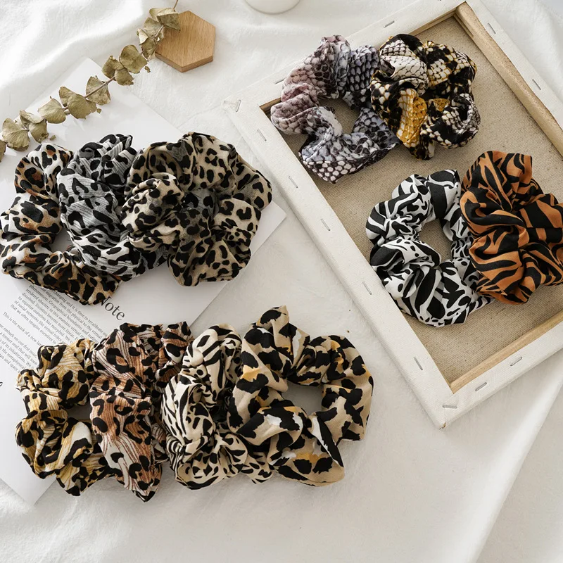 

Spring Summer Hot Sale Print Leopard Silk Elastic Hair Scrunchies Large Intestine Circle Hair Ribbon Women Hair Accessories