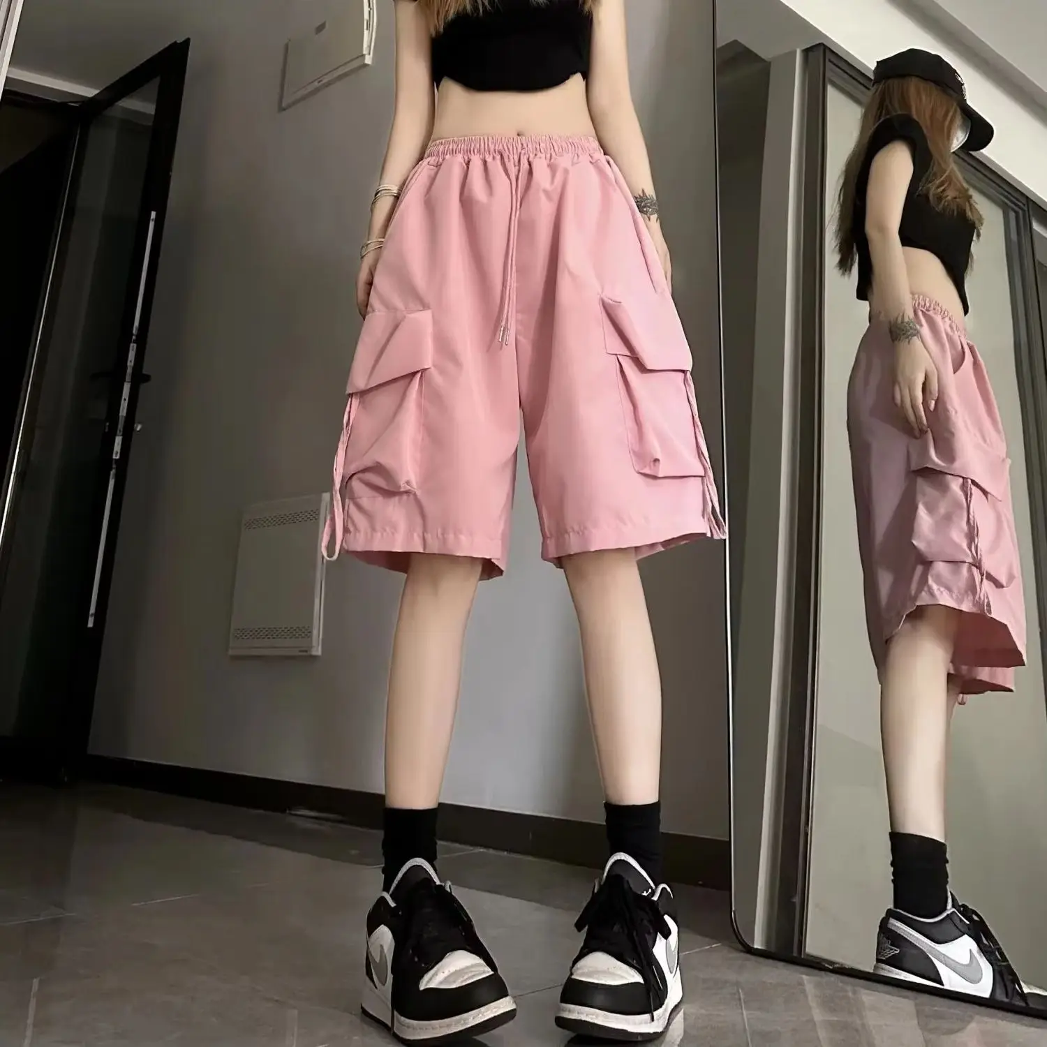 Shorts cargo Y2K pour femmes, style Harajuku, noirs, surdimensionnés, à jambes larges, mode streetwear d'été, taille haute, pantalon court ample, nouveauté 2025
