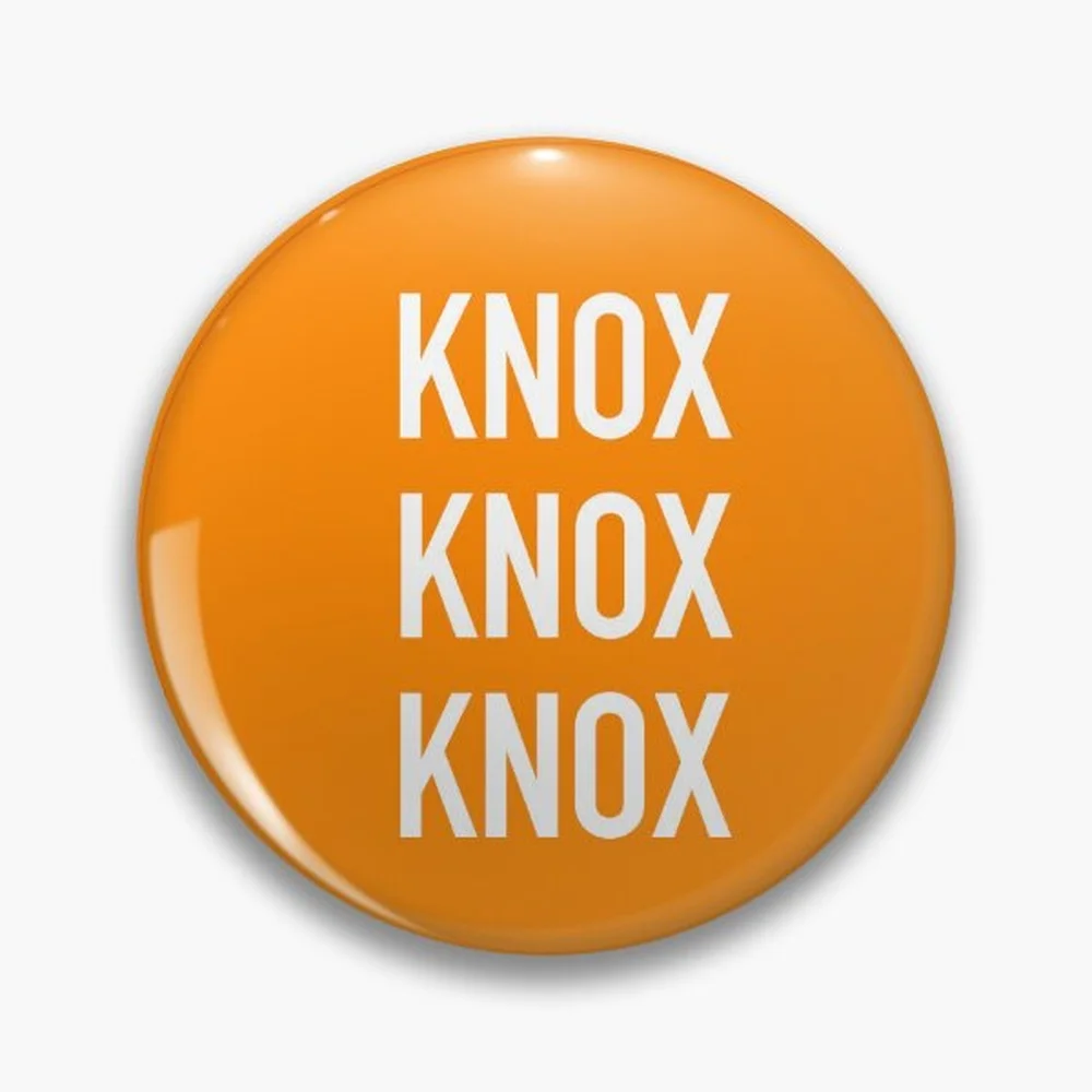 KNOX KNOX KNOX: University of Tennessee Design Pin Holographic Star Heart Pin Brooches Laminated Button Fashion Accessory