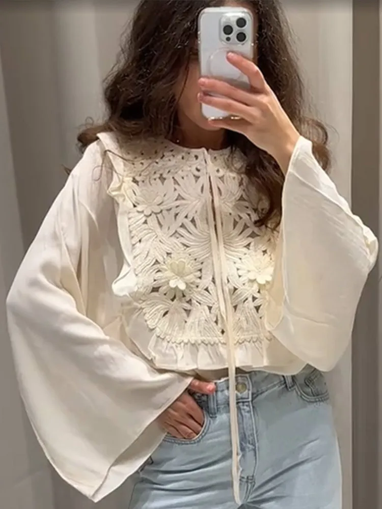 

Casual Solid Embroidery Women's Shirt Fashion Loose Lace Up Full Flare Sleeve Female Blouse Spring Summer O-neck Lady Outerwear