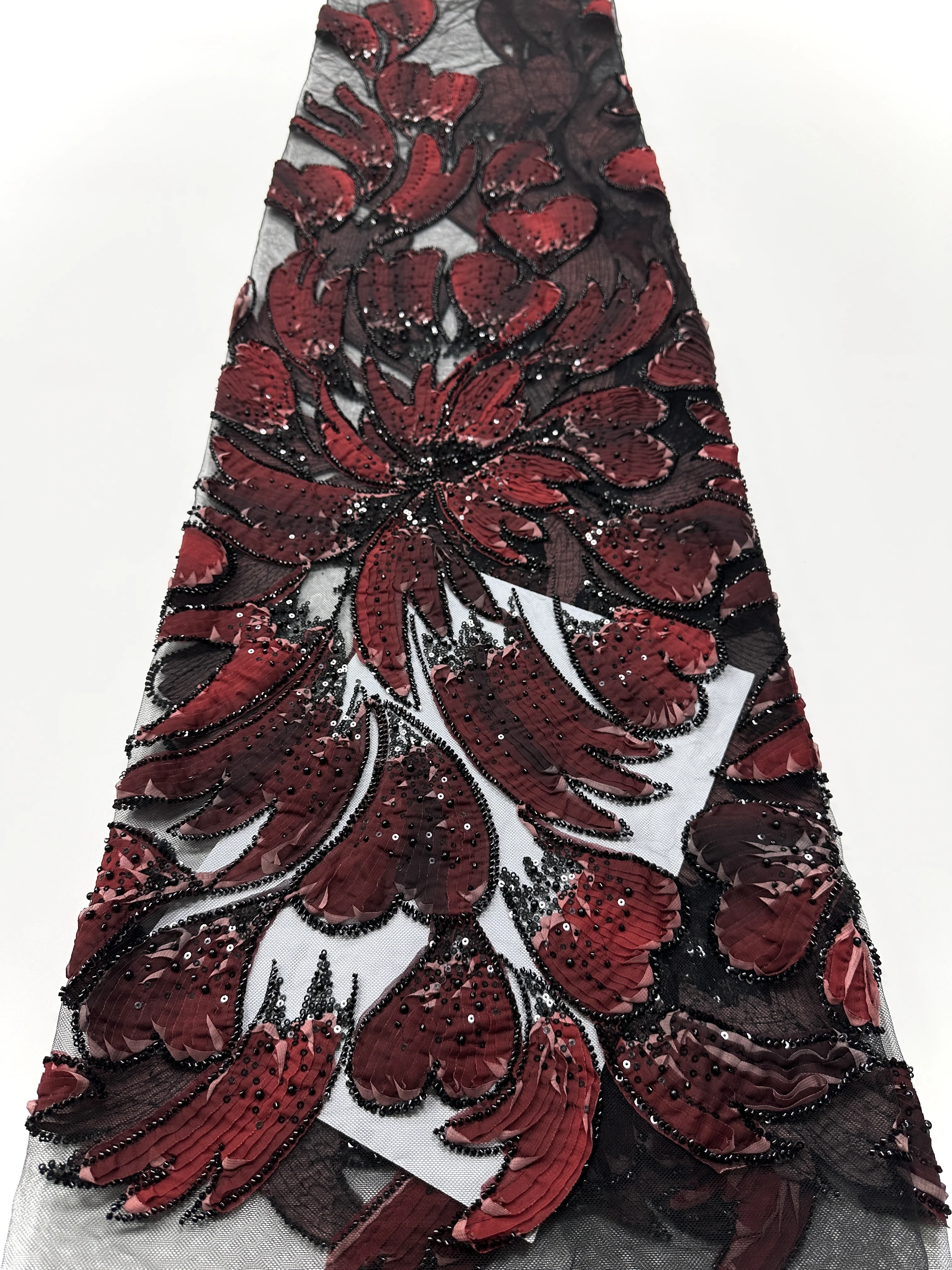 ผ้าลูกไม้ปักเลื่อมลูกปัดแบบฝรั่งเศสแอฟริกัน ปี 2025 คุณภาพสูง ผ้าลูกไม้ปักลายสำหรับเจ้าบ่าวชาวไนจีเรีย สำหรับตัดเย็บชุดงานเลี้ยง