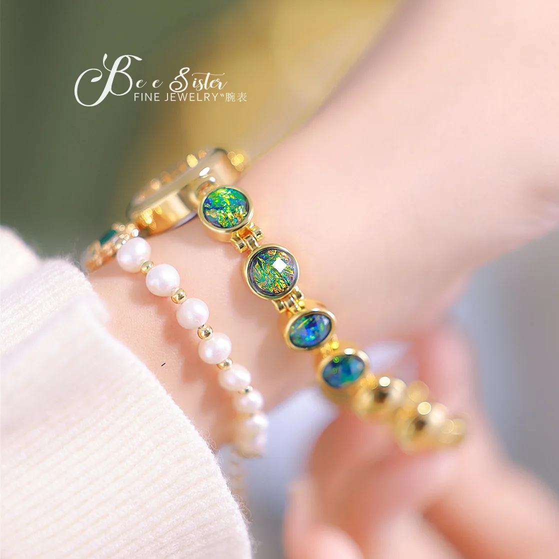 Orologio da donna al quarzo alla moda Orologi da donna impermeabili di marca di lusso Orologi da donna eleganti con bracciale con diamanti a forma di fiore