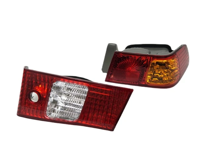 For Toyota 99-2000 Camry 2.2 rear tail light, SXV20 tail light, rear brake light, rear turn signal