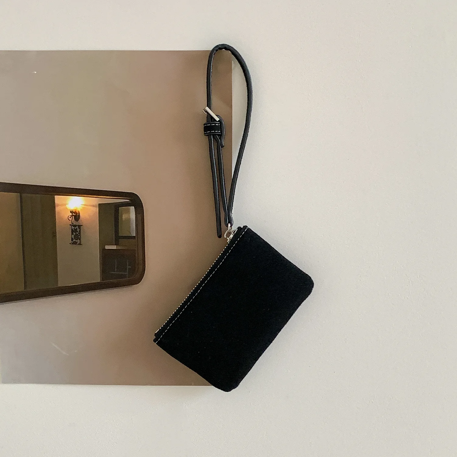 Fashion Faux Suede Wallets for Women Bag NEW Leopard Small Card Holder Coin Purses for Women Handbags Matte Texture Clutch Chic