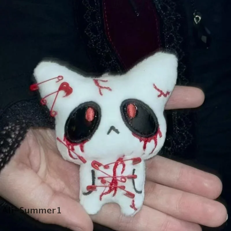 1/2Pcs Creative Halloween Horror Plush Keychain Creepy Bloody Monster Doll Pendant Gothic Scary Backpack Accessories Couple Gift