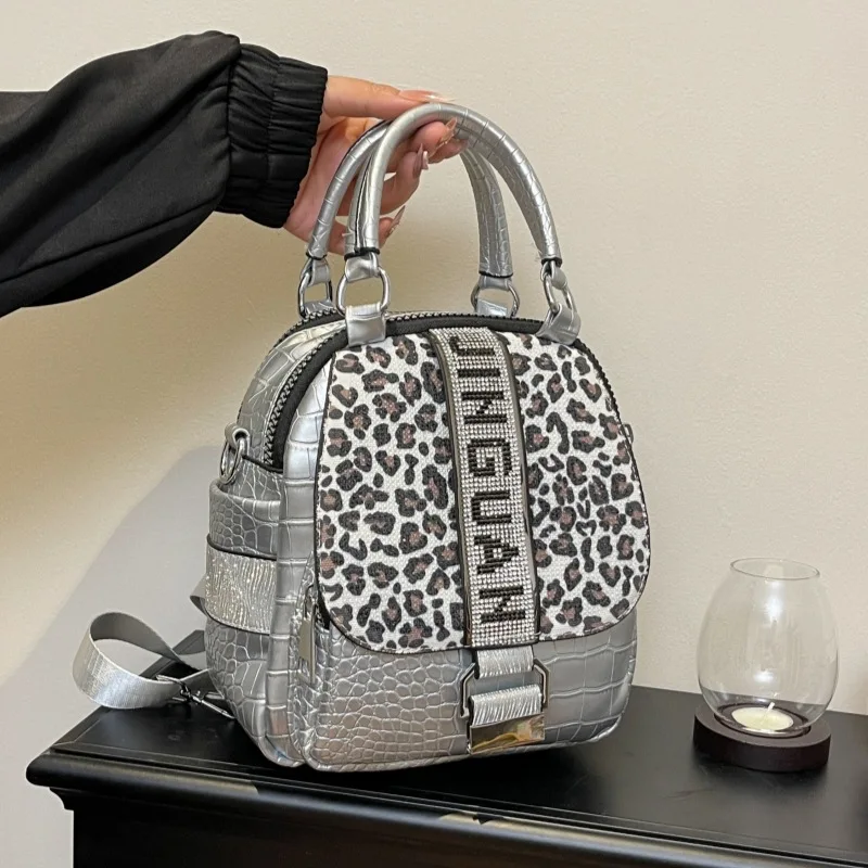 

‌ Модная леопардовая сумка 2025 года — многосторонняя женская сумочка, просторная рабочая сумка, стильная дизайнерская сумка, уникальная текстура ‌