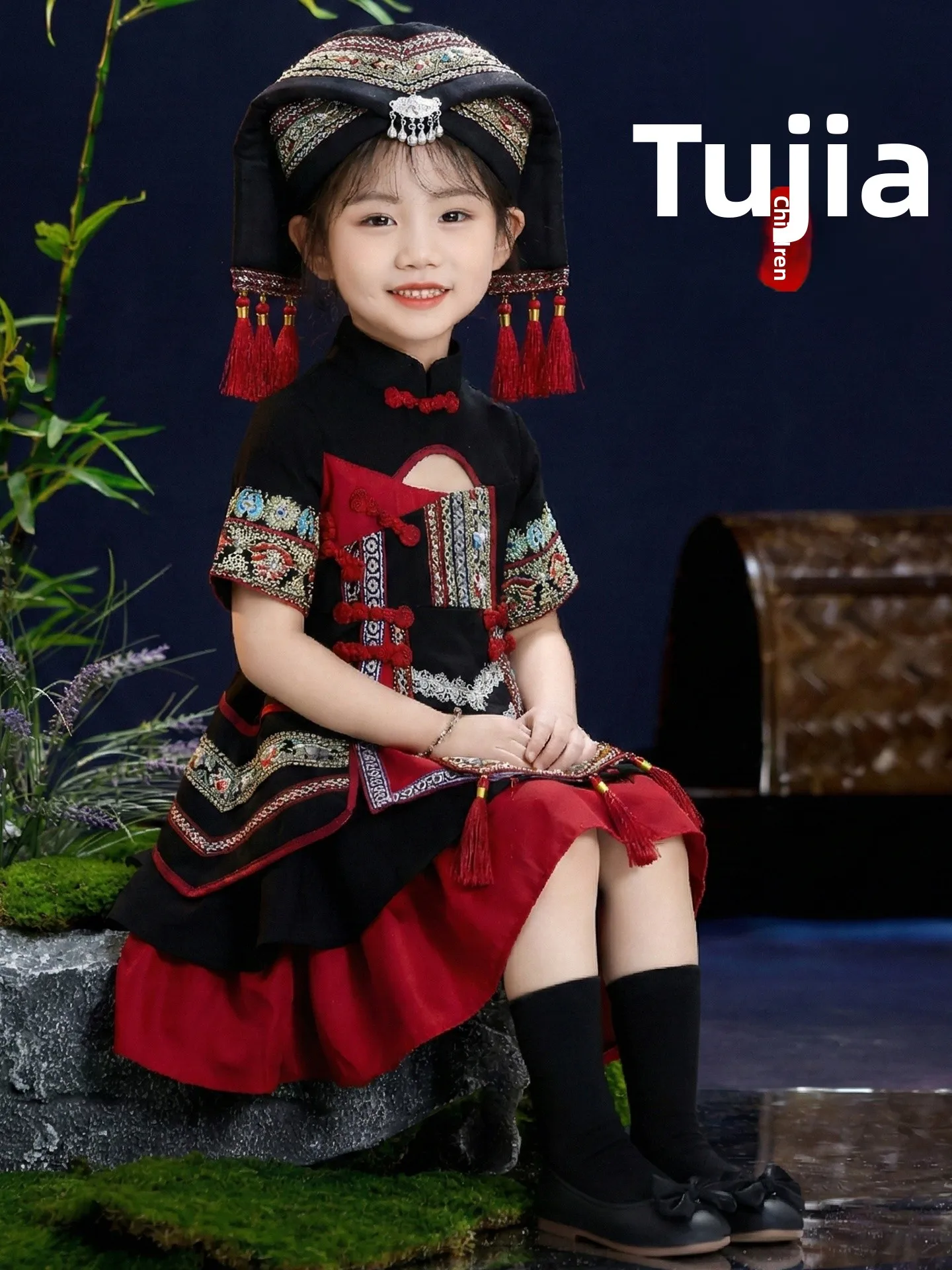 

2026 New Ethnic Clothing for Girls Children's Miao Han National Performance Costumes Polyester Fabric Online Exclusive
