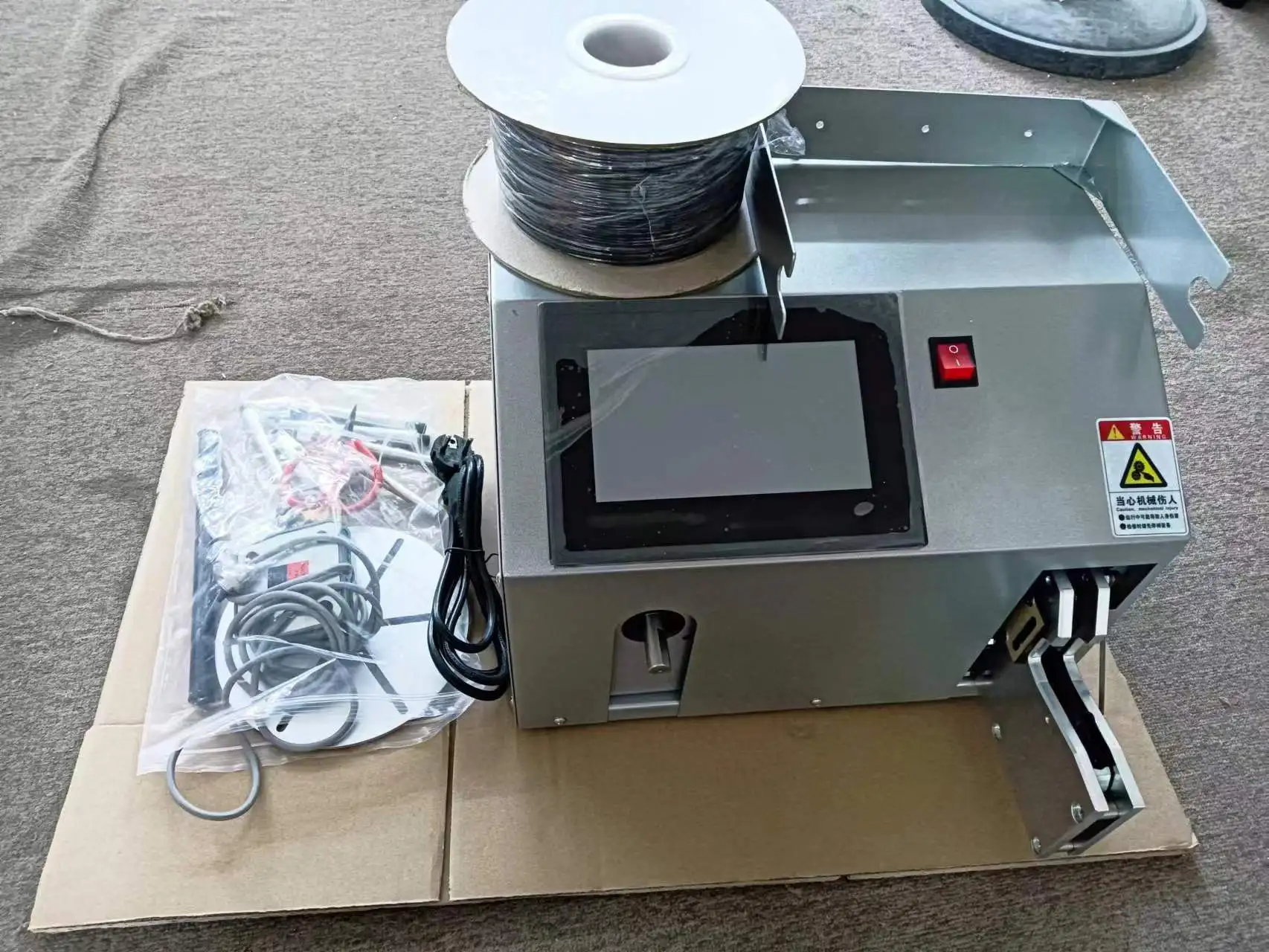 

машина для намотки и переплета оптического кабеля, полуавтоматическое оборудование для намотки и переплета