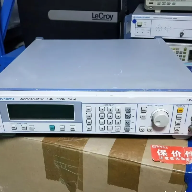 

【Завод】Rohde & Schwarz SML02 Генератор сигналов SML02 2,2 ГГц
