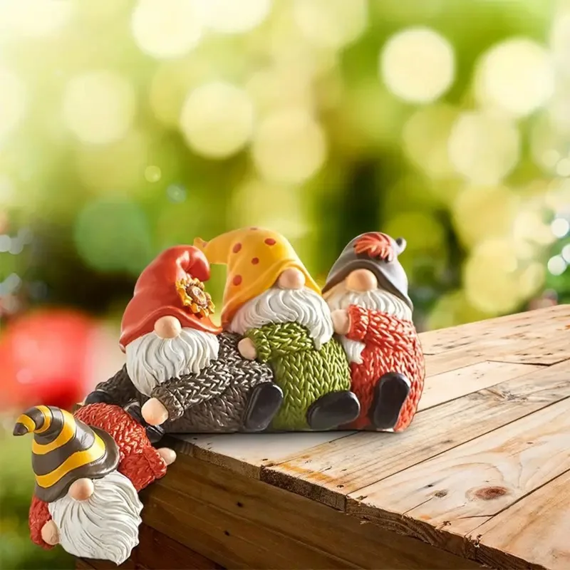Stacked Snuggling Faceless Gnomes Table Edge Ornament Huddling Dwarf Resin Craft, Thanksgiving Table Decoration, Home Desk Decor