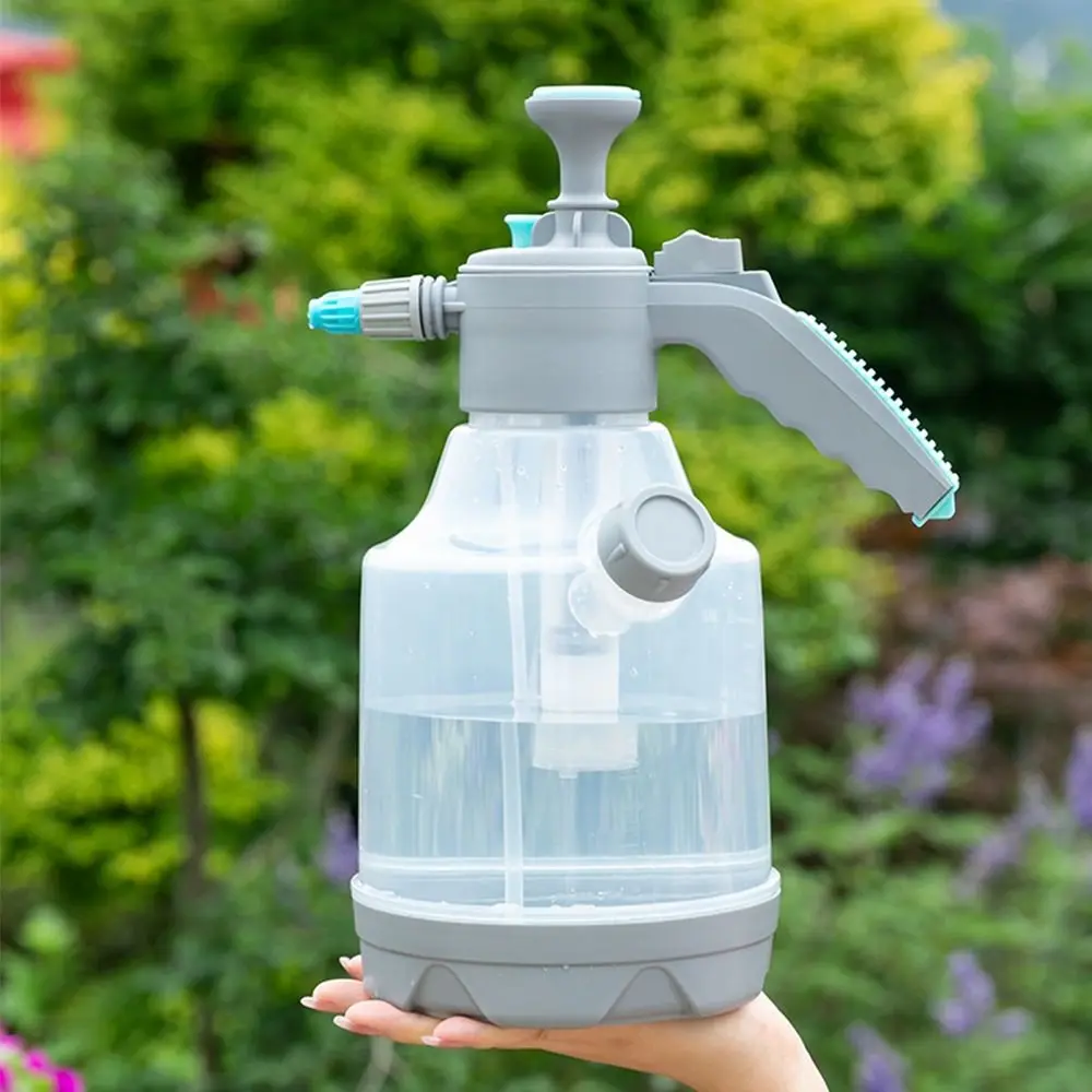 

Portable Plastics Watering Can Large Capacity Home Water Spraying Pot Garden Flower Kettle