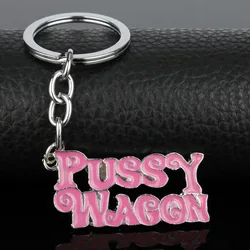 LLavero de Metal esmaltado con letras de Kill Bill Pussy Wagon para mujeres y hombres, accesorios de coche, regalo