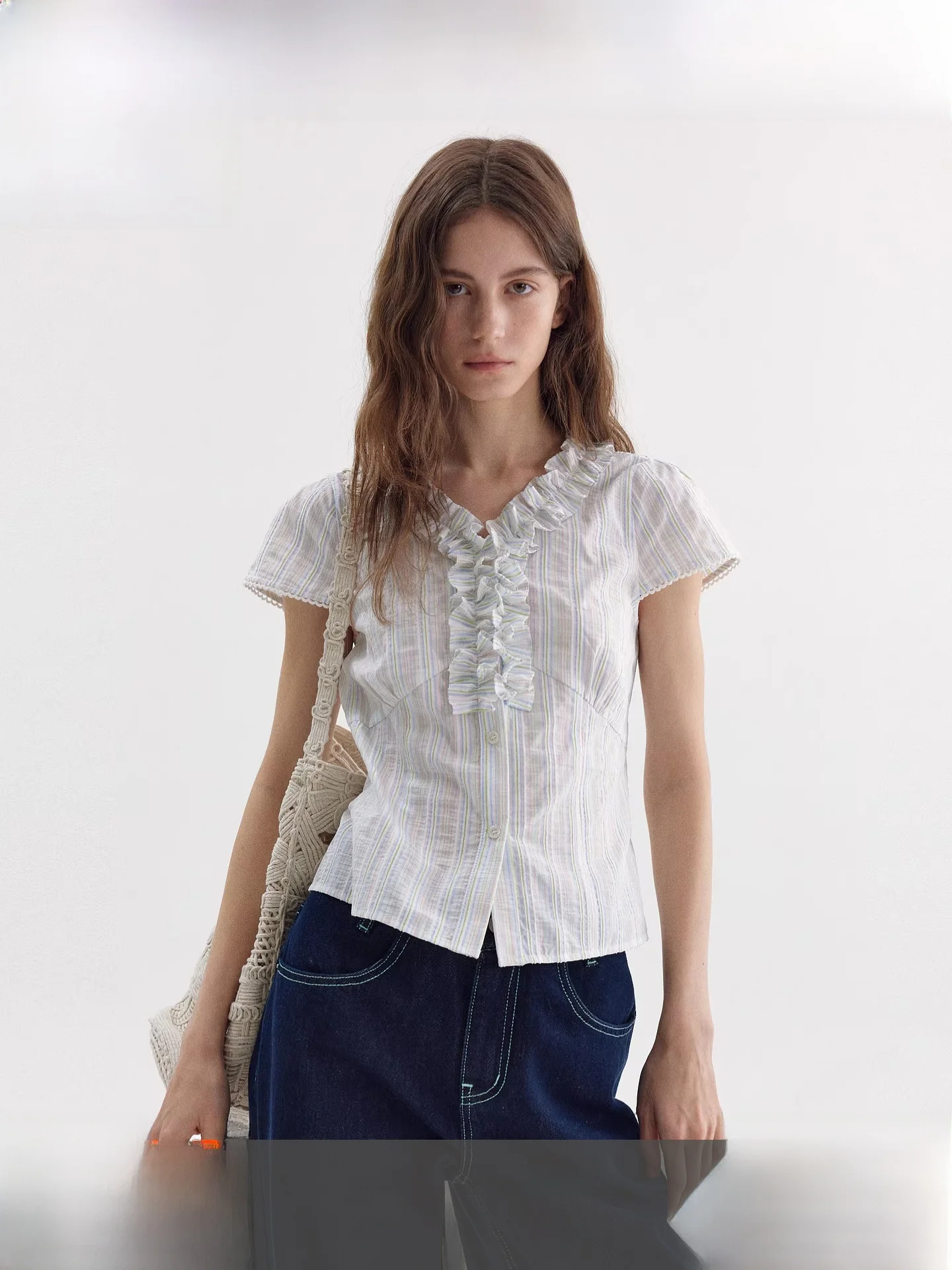 

Женская летняя новинка: укороченная рубашка Fano с цветными блоками и полосками, с рукавами-фонариками, приталенная, из дышащего полиэфирного волокна