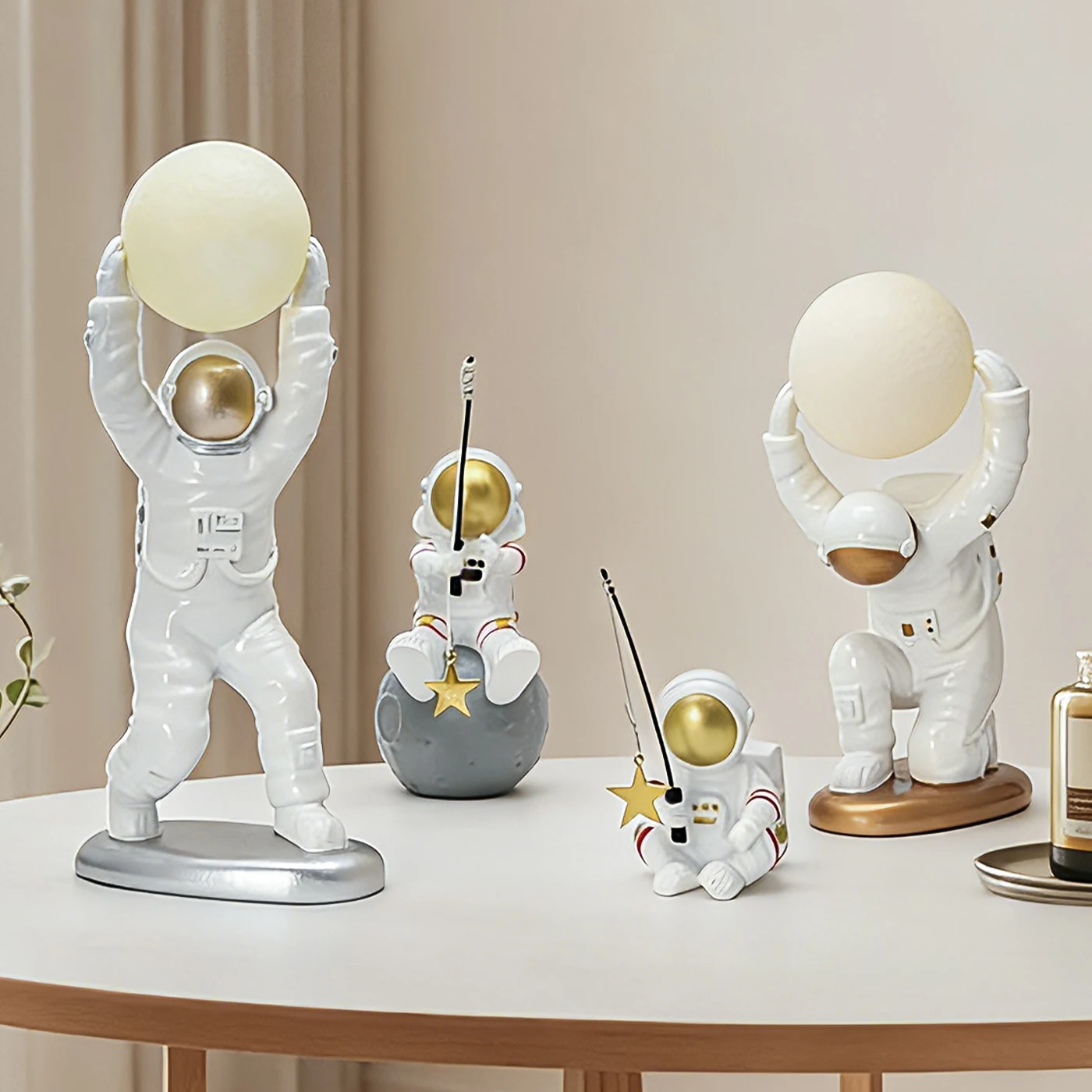 

Creative astronaut holding moon night light ornament, astronaut fishing star desktop decoration, Nordic style home decor crafts
