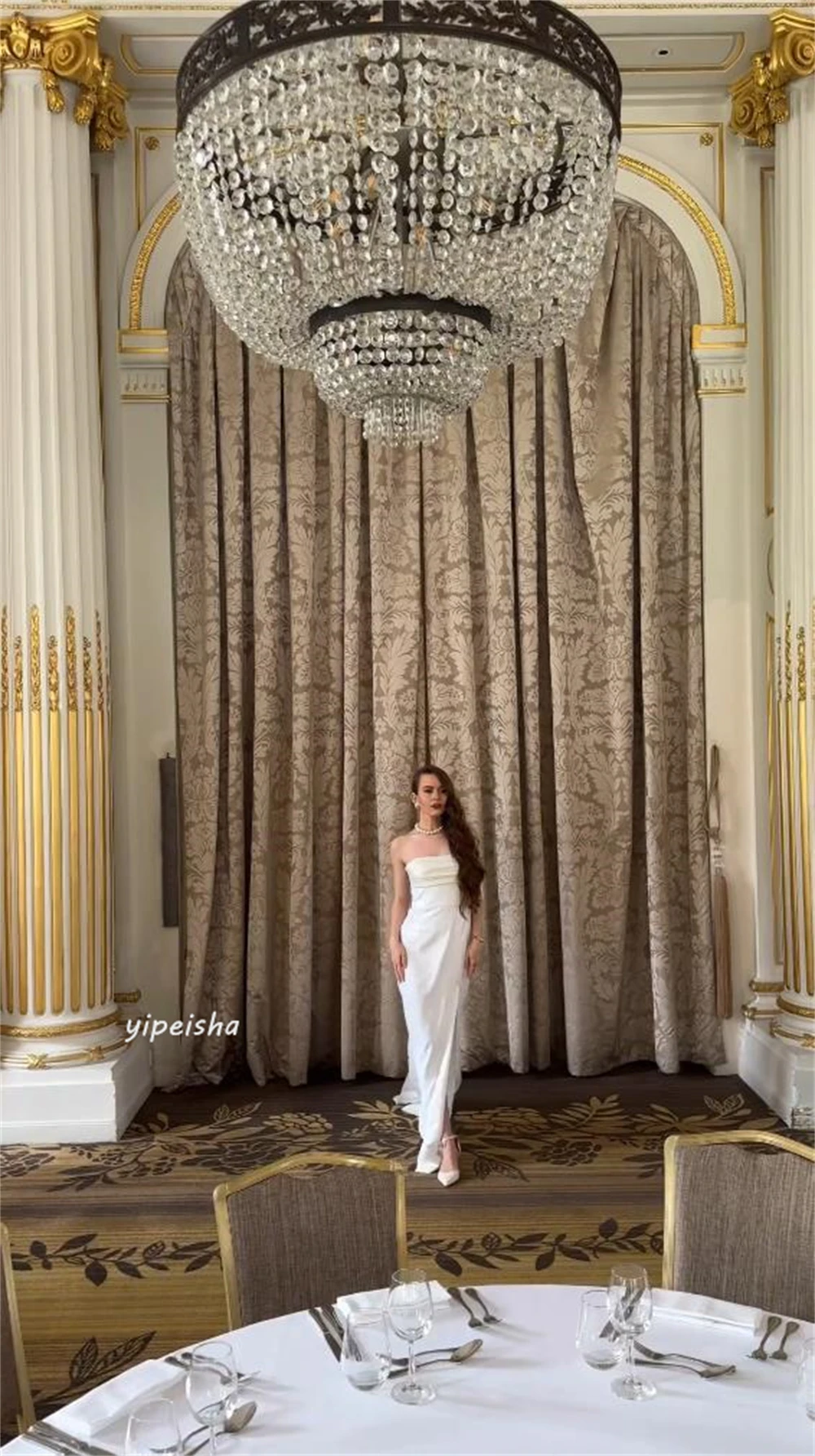 Robe de Soirée Mi-Longue en Jersey avec Nministériels d Personnalisé, Drapée, Ligne A, Sans Bretelles, pour Occasions, Arabie Saoudite