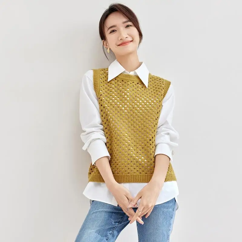 Retro hollowed out knitted vest for women in spring autumn new season western-style loose fit sleeveless sweater vest camisole