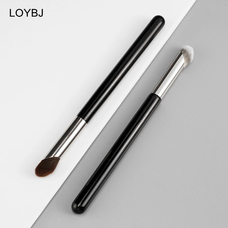 LOYBJ Concealer Makeup Brush Finger Belly Head Dark Circles Concealer Brush Cosmetic Liquid Foundation Face Detail Beauty Tool