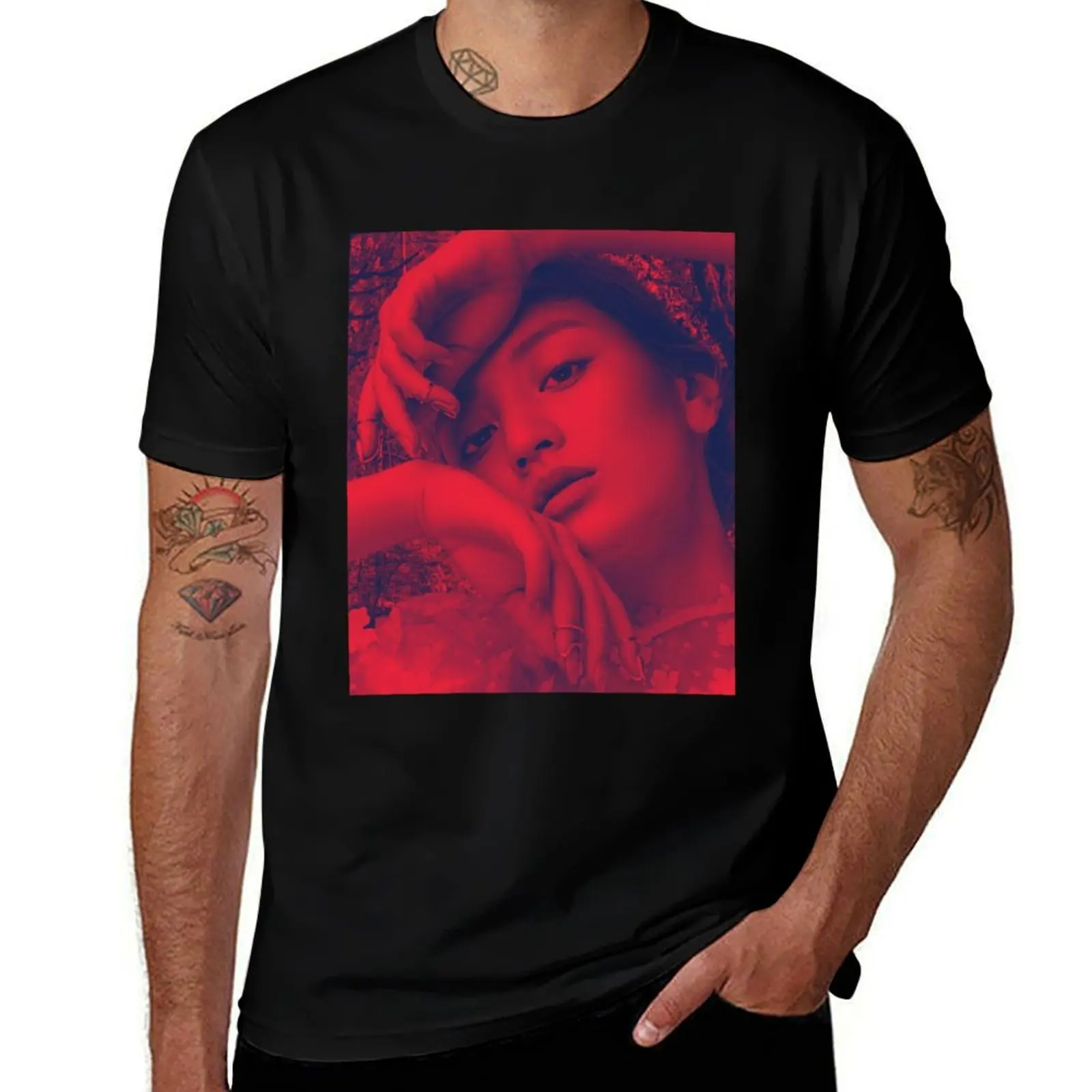 

Jihyo TWICE red aesthetic T-Shirt vintage plain graphics Men's t-shirts