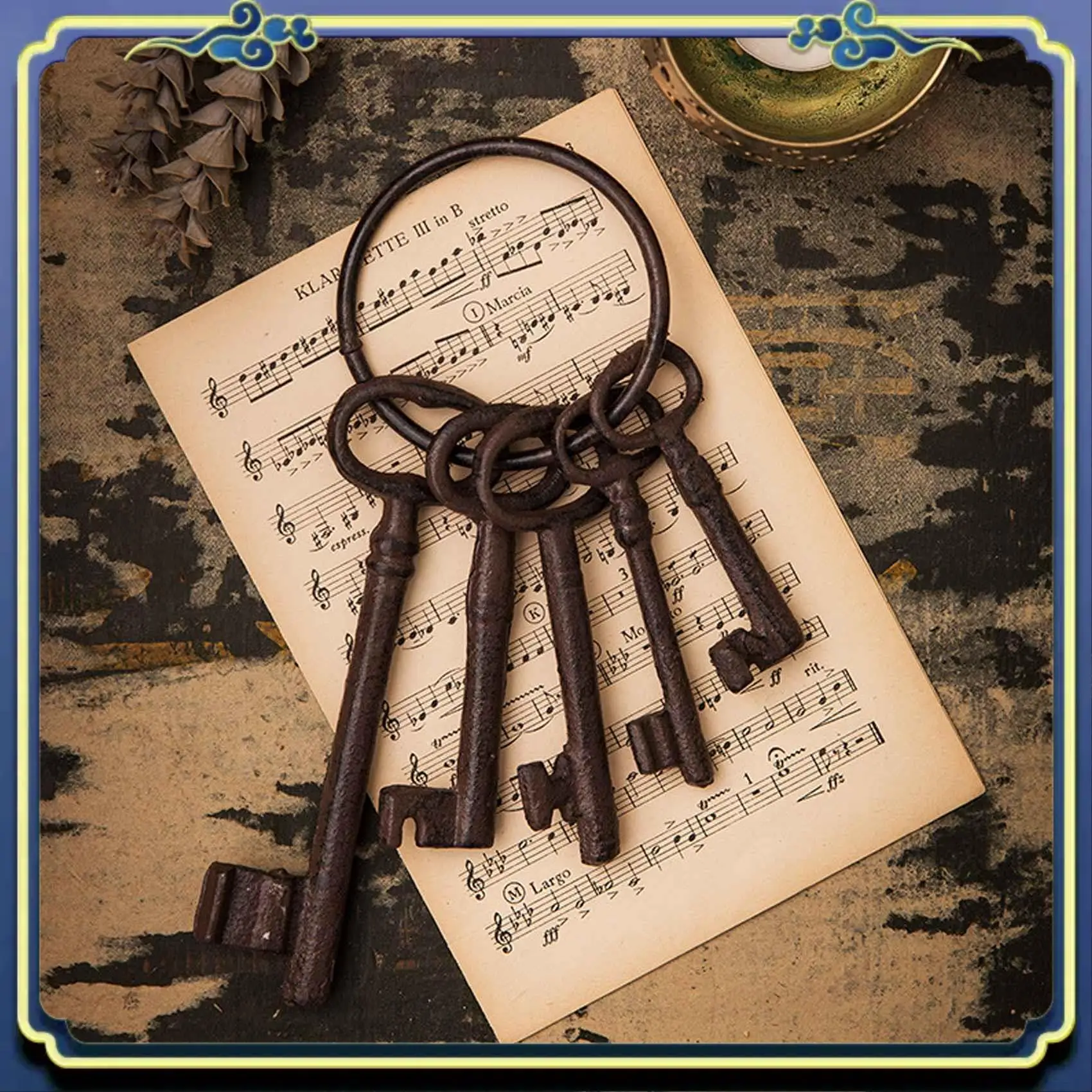 Pirate Treasure Chest Keys Set,Key Ring Antique Style,Rustic Cast Iron Skeleton Key Wall Decor, Costume Prop (5 Keys) Eco-Friend