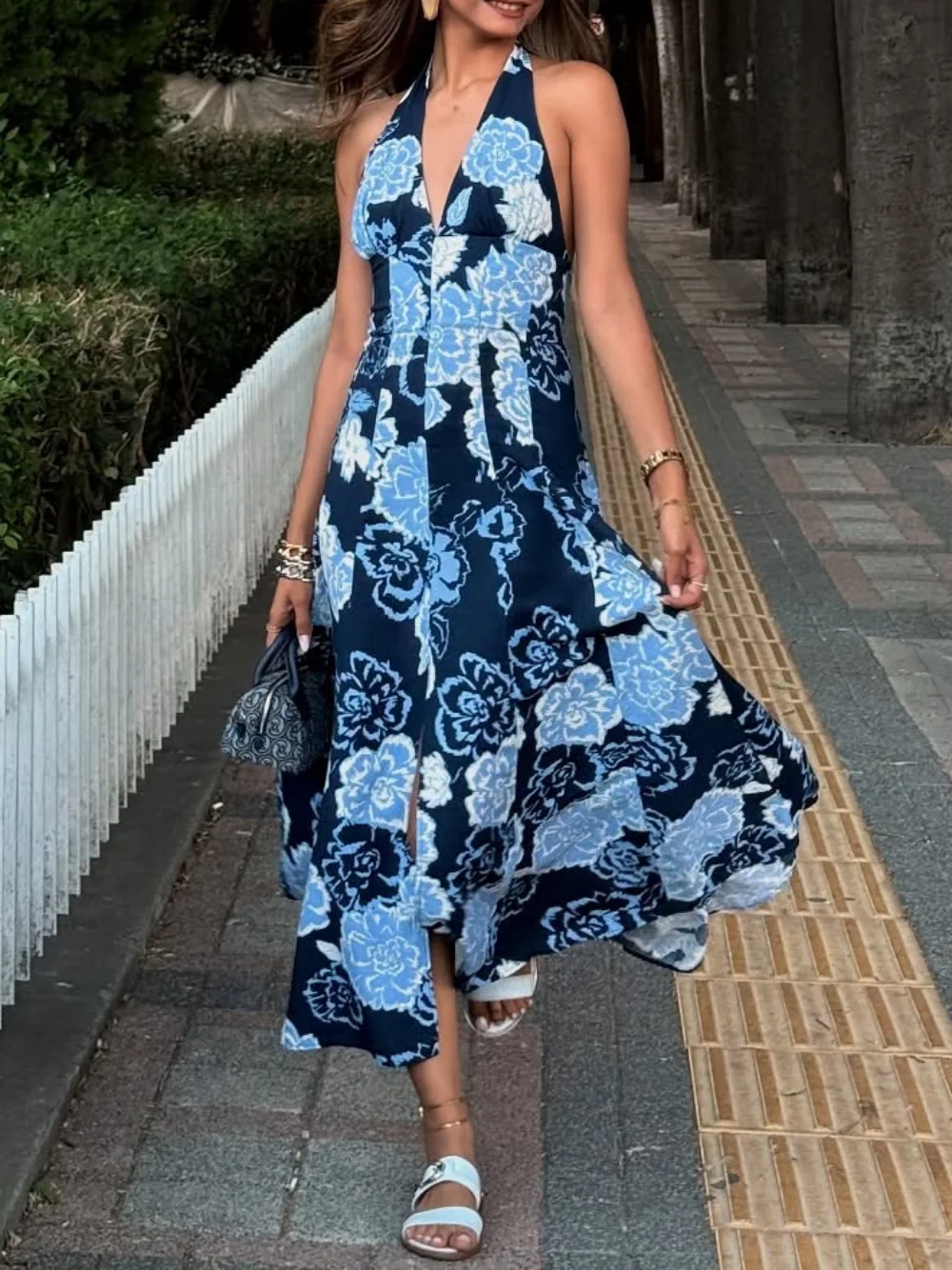 

2025 Sexy Print Floral Woman Dress Sleeveless Neck-mounted Midi Dress Vintage Pleated Fashion Chic Backless Mujer Vestido
