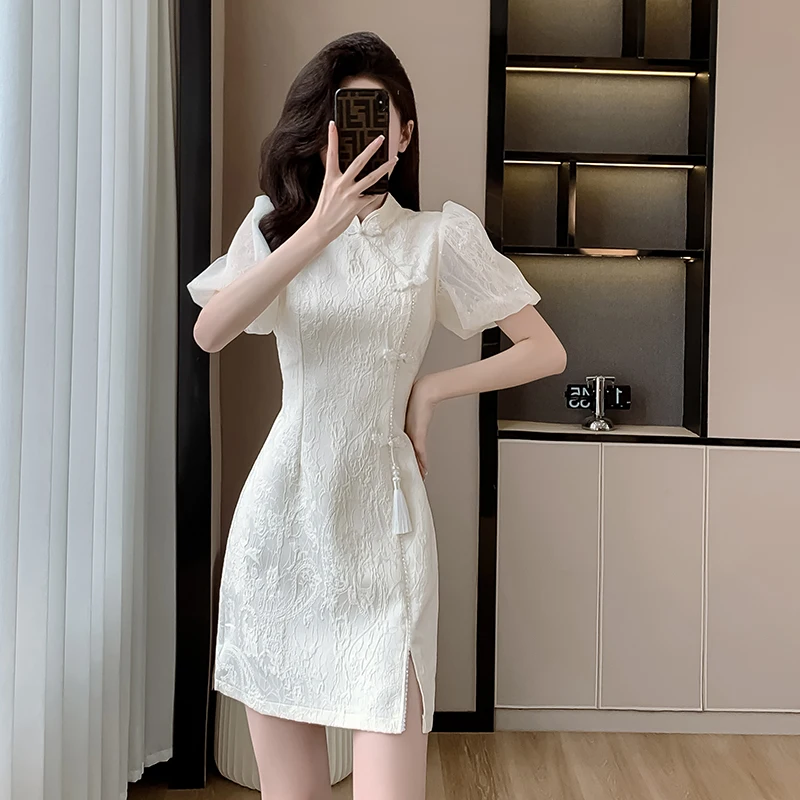 

EIYOVVI 2024 Summer New High End Chinese Style Frog Jacquard Sequin Bubble Sleeves Short Slim Dress Korea Elegant Office Lady